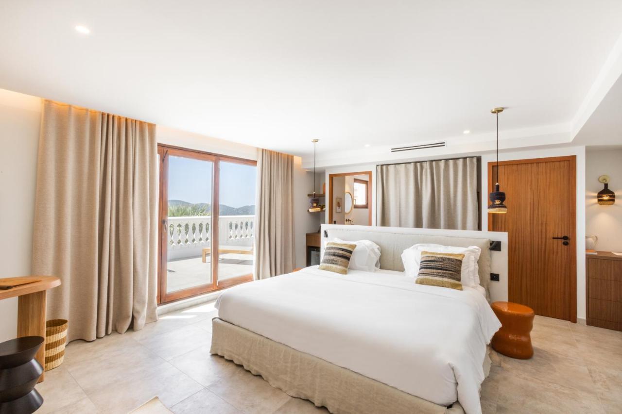 Le Mirage 4*