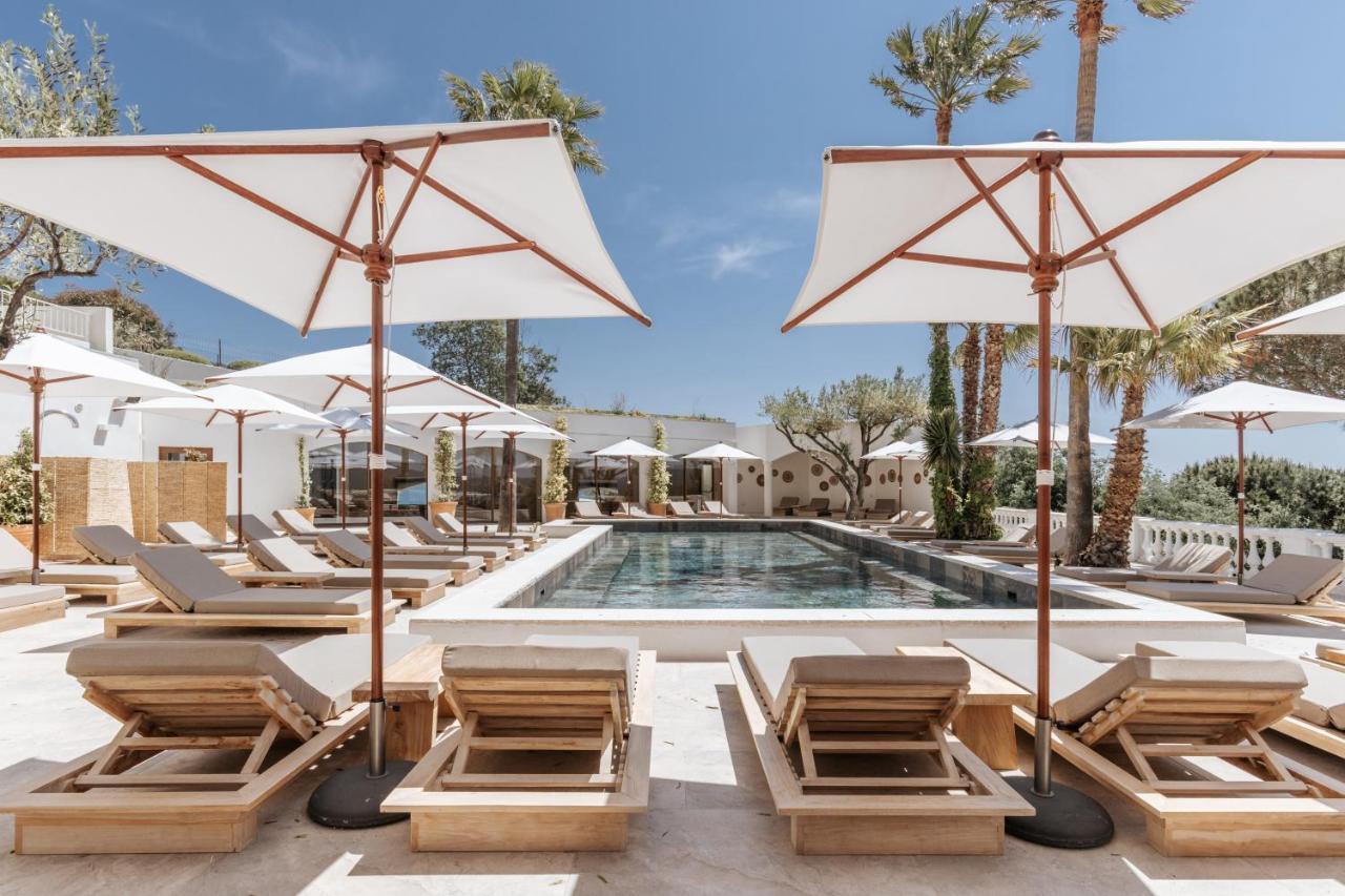 Le Mirage Hotel